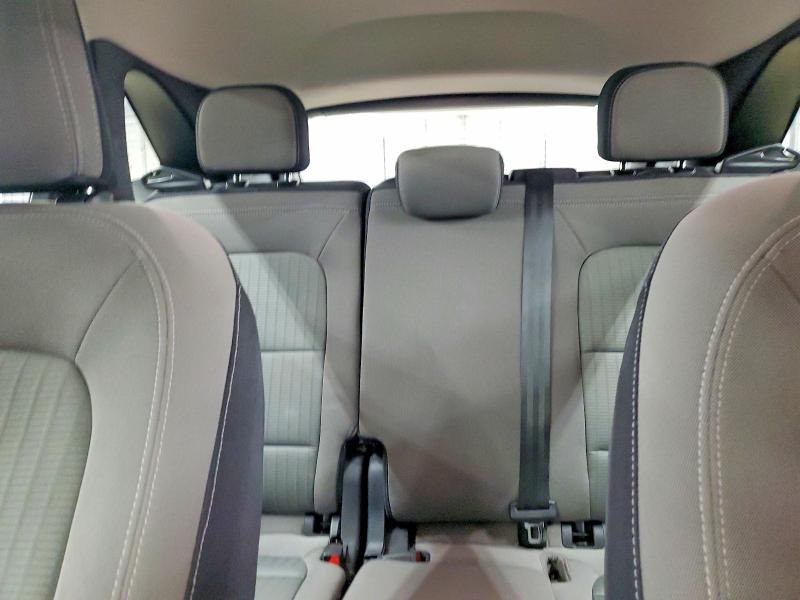 Photo 10 from auction – 2021 FORD ESCAPE S with VIN 1FMCU0F64MUA48396