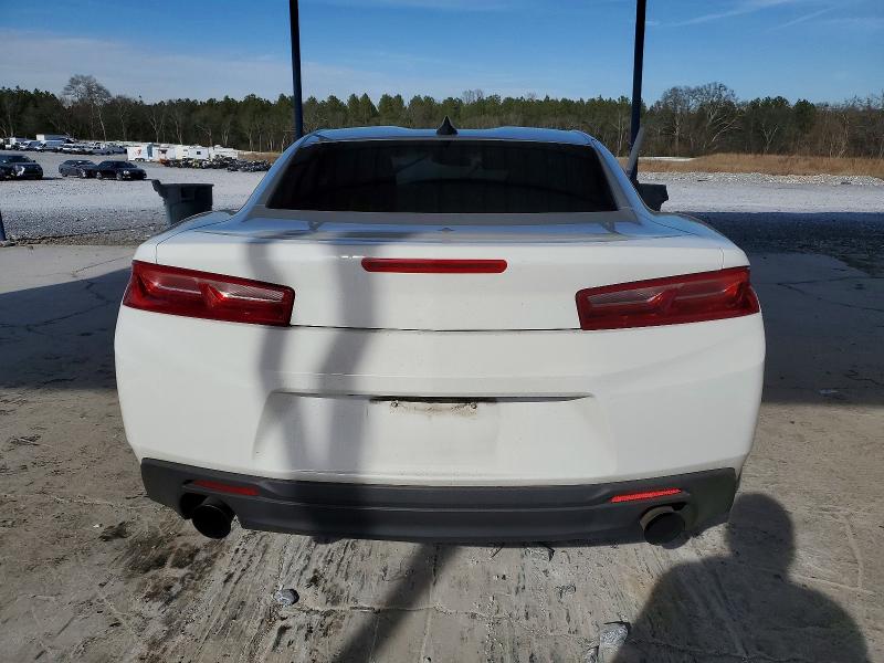 Photo 6 from auction – 2018 CHEVROLET CAMARO LT with VIN 1G1FB1RX2J0101674