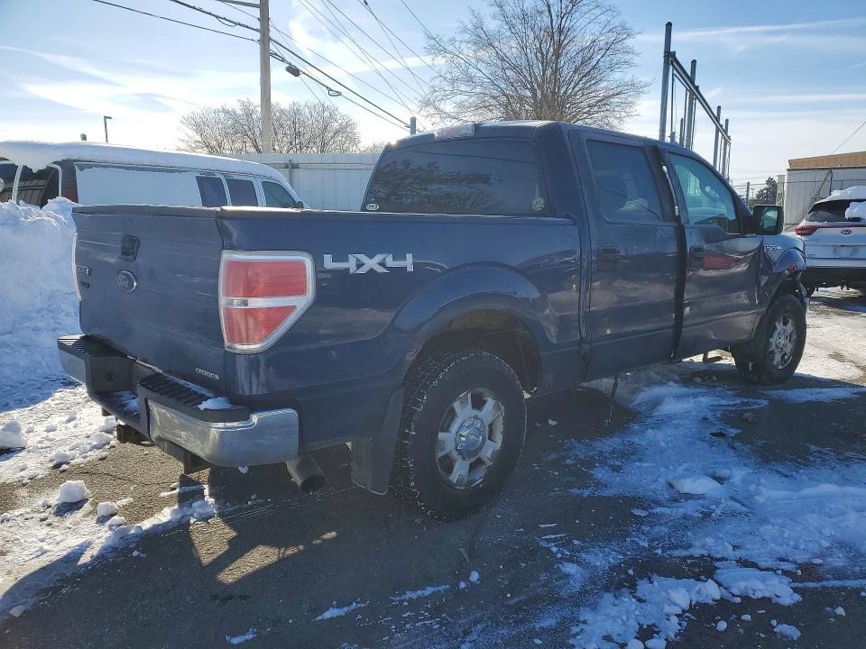 Photo 3 from auction – 2011 FORD F150 SUPER with VIN 1FTFW1EF7BFB24875