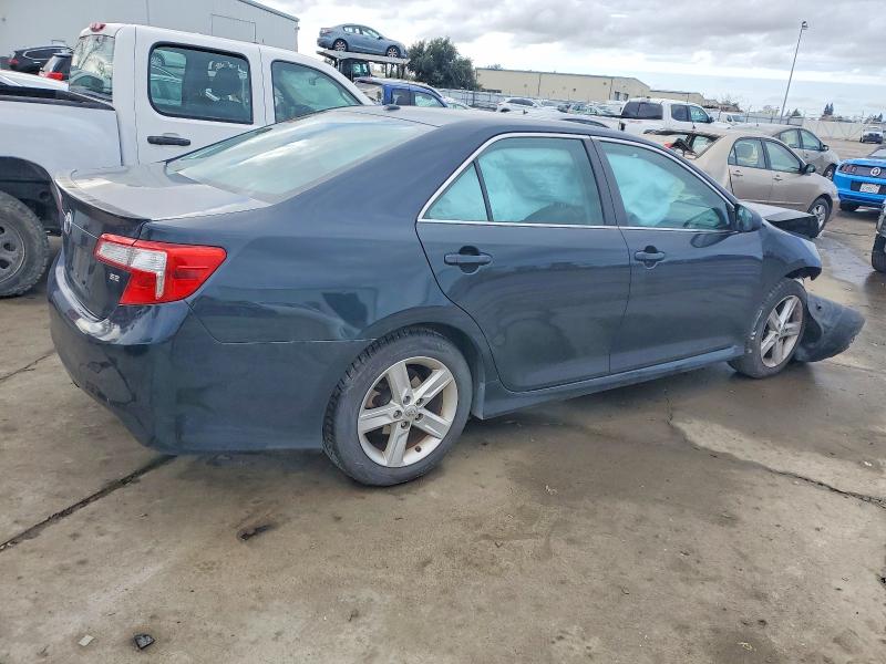 Photo 3 from auction – 2014 TOYOTA CAMRY L with VIN 4T1BF1FK8EU340918
