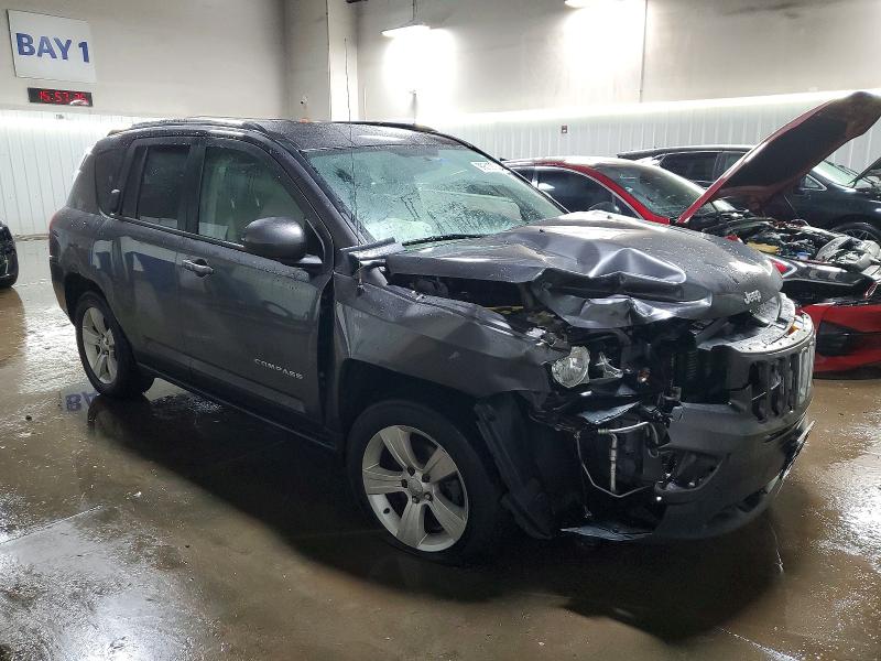 Photo 4 from auction – 2014 JEEP COMPASS LA with VIN 1C4NJDEB2ED762136