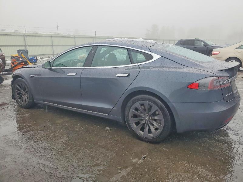 Photo 2 from auction – 2018 TESLA MODEL S with VIN 5YJSA1E21JF262294