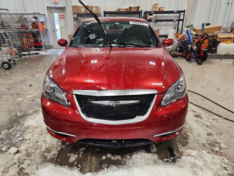 Photo 5 from auction – 2013 CHRYSLER 200 LIMITE with VIN 1C3CCBCG9DN736764