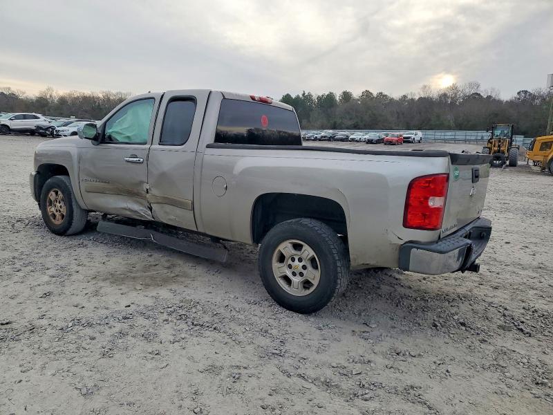 Photo 2 from auction – 2008 CHEVROLET SILVERADO with VIN 1GCEC19038Z214686