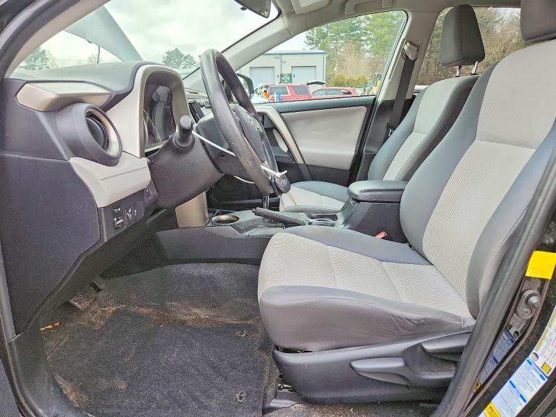 Photo 7 from auction – 2015 TOYOTA RAV4 LE with VIN 2T3BFREV5FW256560