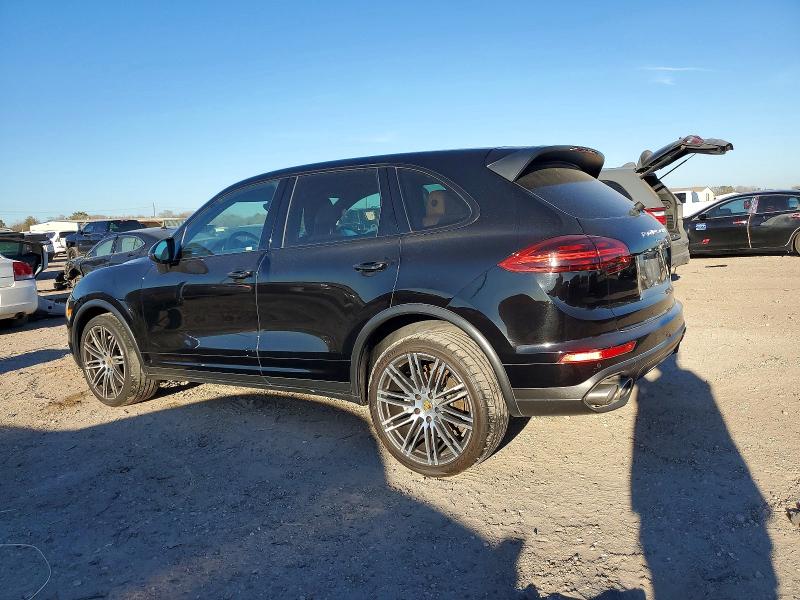 Photo 2 from auction – 2017 PORSCHE CAYENNE S with VIN WP1AB2A29HLA50527
