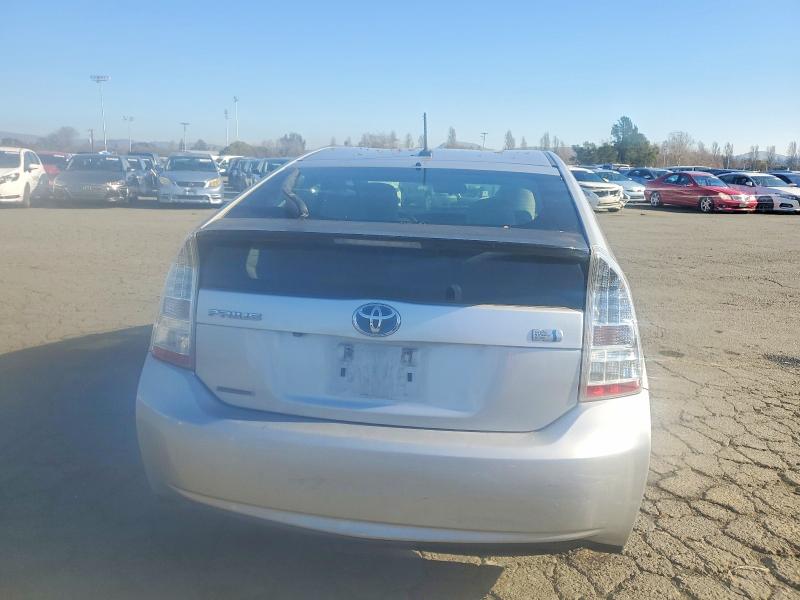 Photo 6 from auction – 2011 TOYOTA PRIUS with VIN JTDKN3DU4B5256396