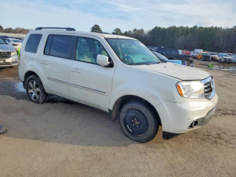Photo 4 from auction – 2014 HONDA PILOT TOUR with VIN 5FNYF3H93EB019964