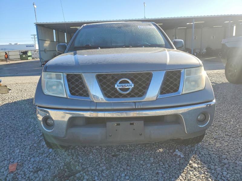 Photo 5 from auction – 2005 NISSAN FRONTIER with VIN 1N6AD06U45C403470