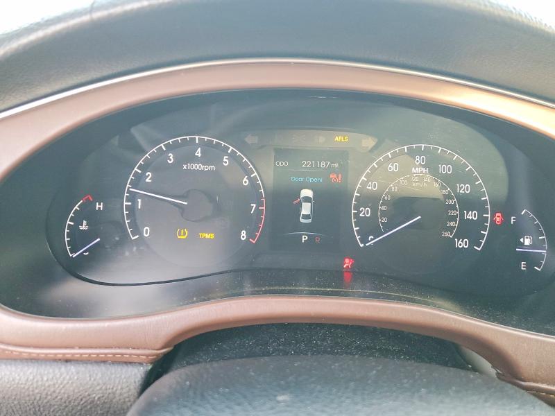 Photo 9 from auction – 2012 HYUNDAI GENESIS 3. with VIN KMHGC4DD4CU204898