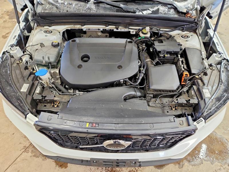 Photo 12 from auction – 2023 VOLVO XC40 PLUS with VIN YV4L12UW6P2977806
