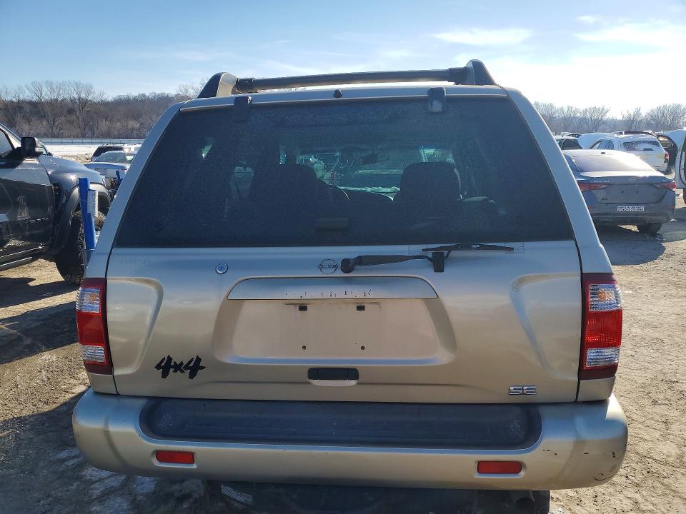 Photo 6 from auction – 2002 NISSAN PATHFINDER with VIN JN8DR09Y12W723148