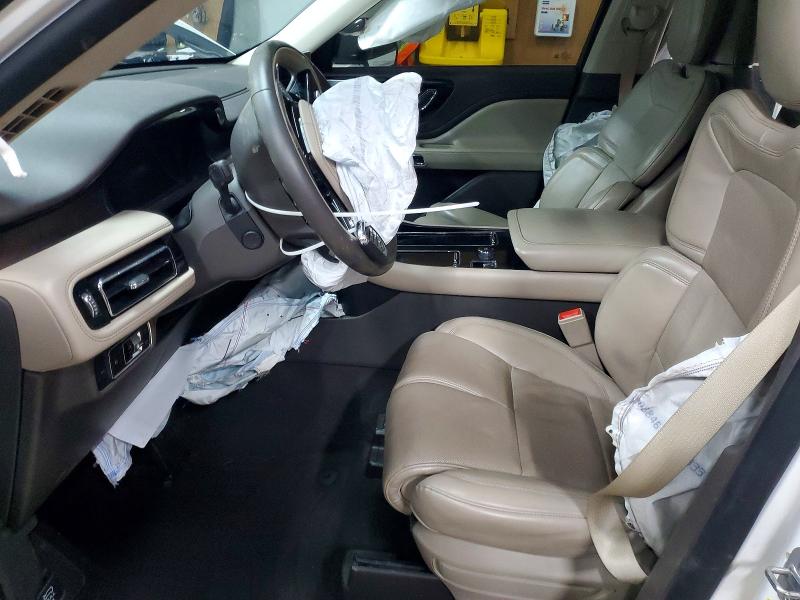 Photo 7 from auction – 2020 LINCOLN AVIATOR with VIN 5LM5J7XC6LGL24358