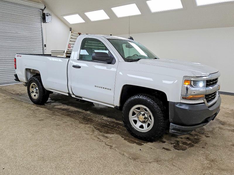 Photo 4 from auction – 2017 CHEVROLET SILVERADO with VIN 1GCNKNEC7HZ360843