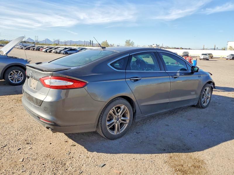 Photo 3 from auction – 2016 FORD FUSION with VIN 3FA6P0SU4GR173414