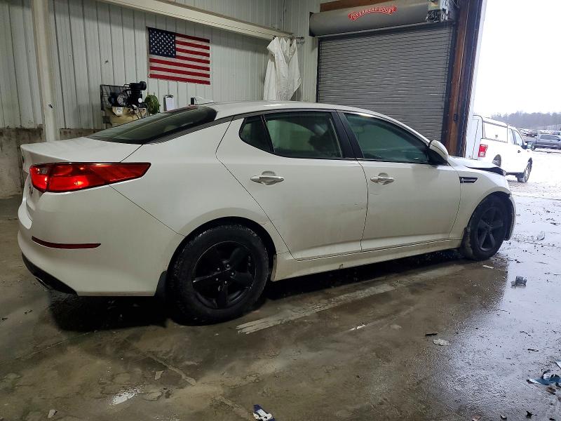 Photo 3 from auction – 2014 KIA OPTIMA with VIN KNAGM4A72E5461018