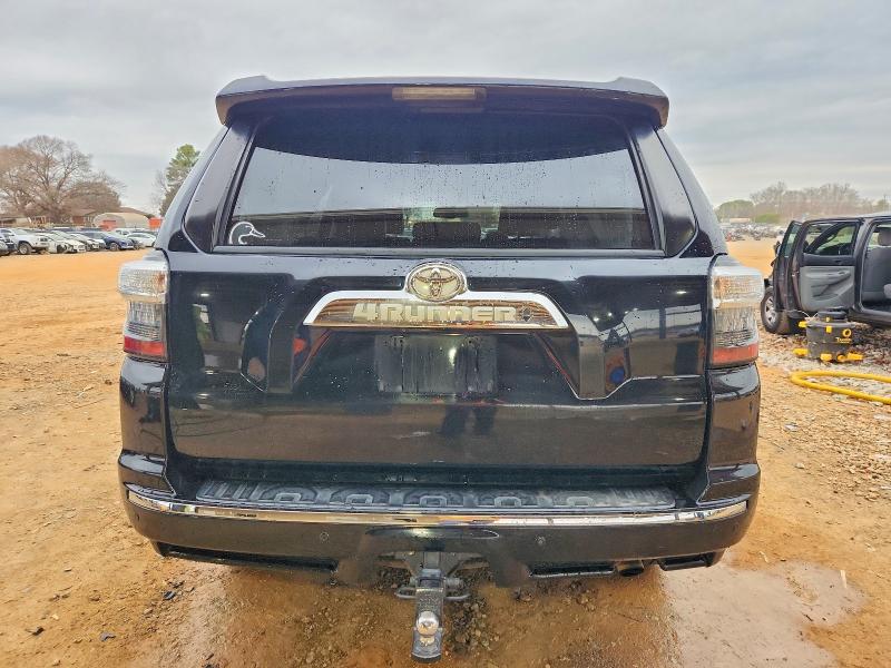 Photo 6 from auction – 2015 TOYOTA 4RUNNER SR with VIN JTEBU5JR6F5237753