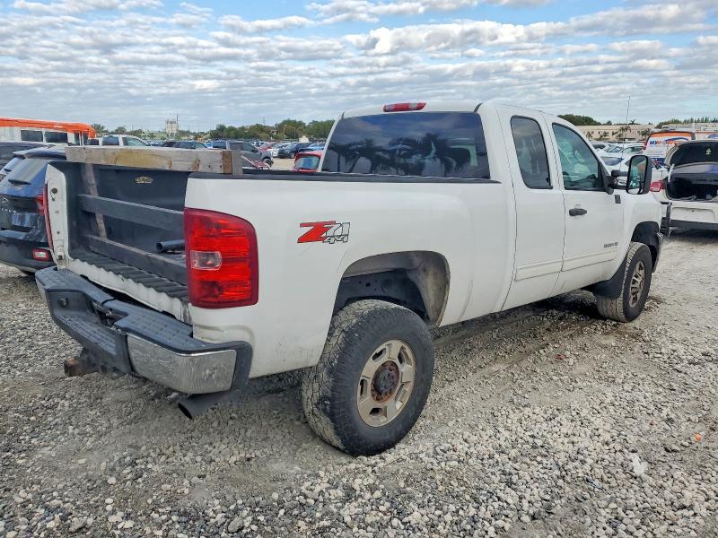 Photo 3 from auction – 2013 CHEVROLET SILVERADO with VIN 1GC2KXCGXDZ404445