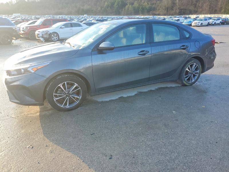 Photo 1 from auction – 2023 KIA FORTE LX with VIN 3KPF24AD1PE585105