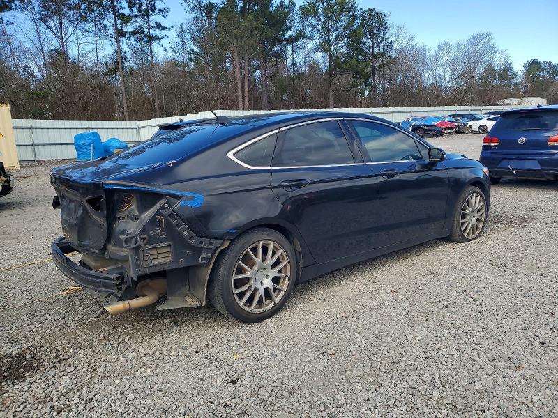 Photo 3 from auction – 2013 FORD FUSION with VIN 3FA6P0HR8DR153052