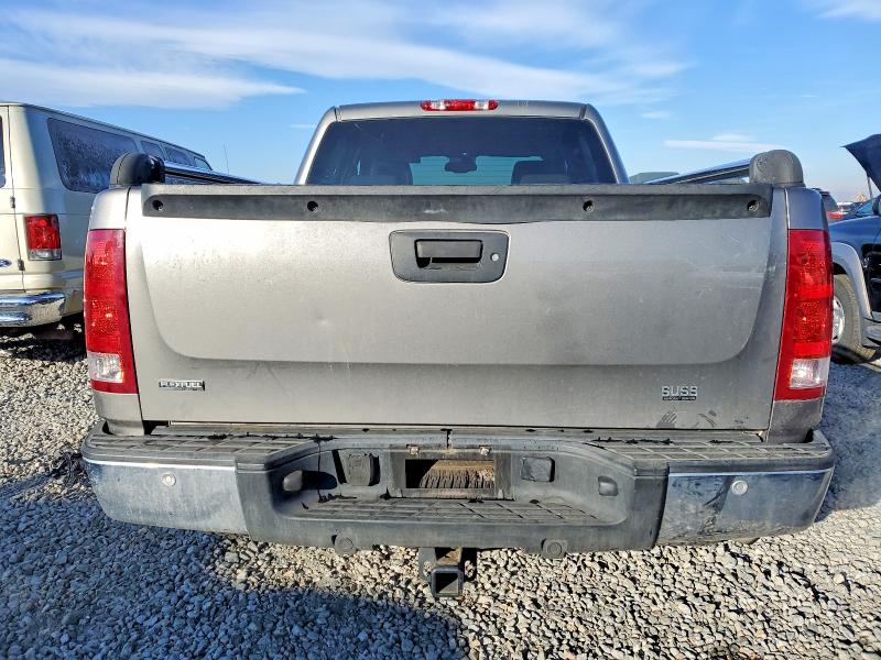 Photo 6 from auction – 2009 GMC SIERRA with VIN 3GTEK33309G184355