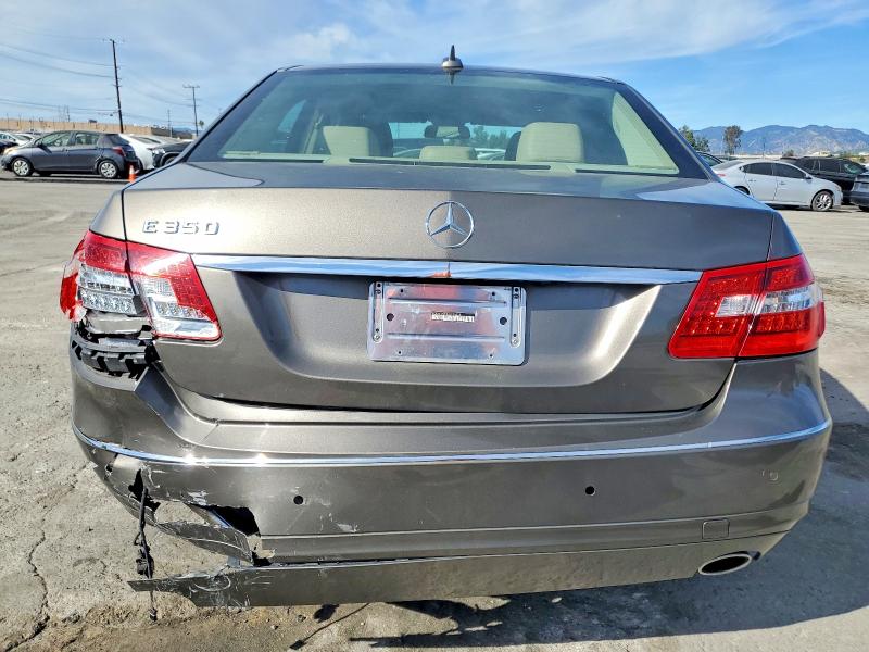 Photo 6 from auction – 2013 MERCEDES-BENZ E 350 with VIN WDDHF5KBXDA746328