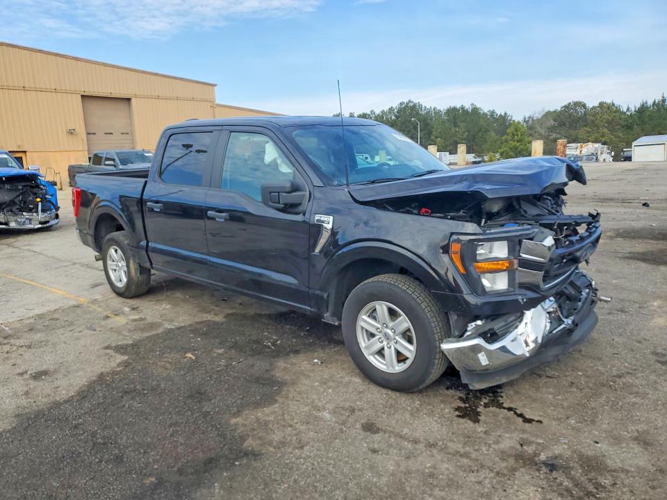 Photo 4 from auction – 2023 FORD F150 SUPER with VIN 1FTEW1C82PFA34010