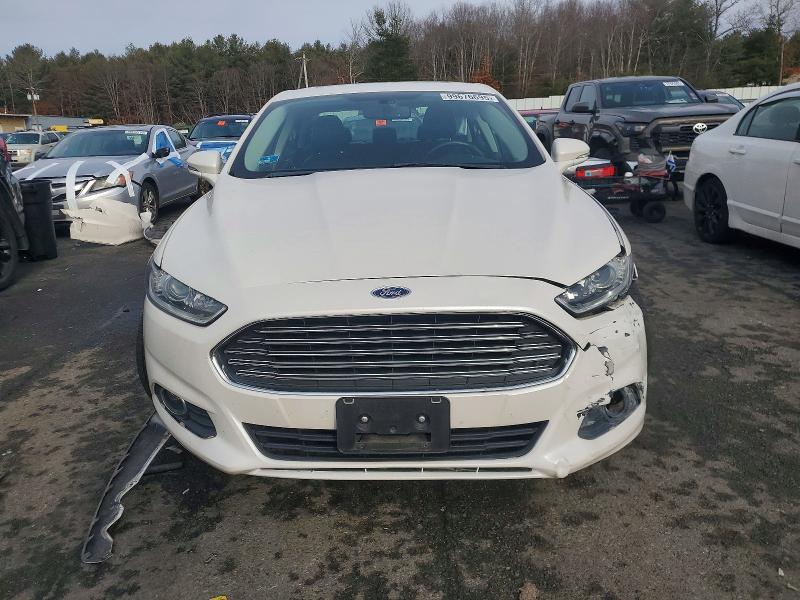 Photo 5 from auction – 2014 FORD FUSION SE with VIN 1FA6P0HDXE5365279