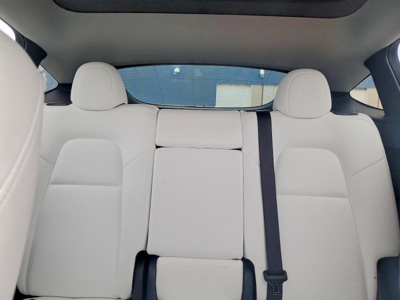 Photo 10 from auction – 2024 TESLA MODEL Y with VIN 7SAYGDEE6RA289393