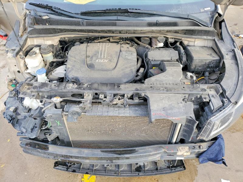 Photo 12 from auction – 2017 KIA SEDONA EX with VIN KNDMC5C19H6256950