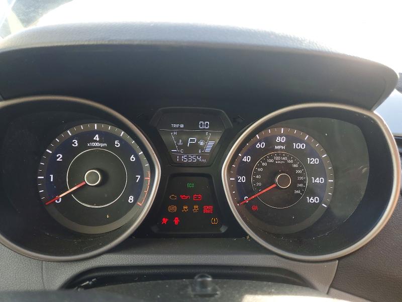 Photo 9 from auction – 2016 HYUNDAI ELANTRA with VIN 5NPDH4AE9GH727128