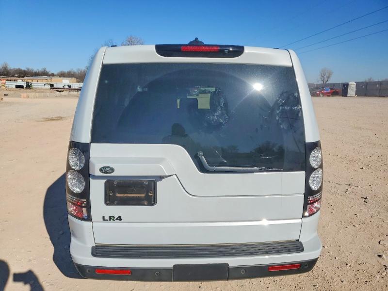Photo 6 from auction – 2016 LAND ROVER LR4 with VIN SALAC2V68GA820862