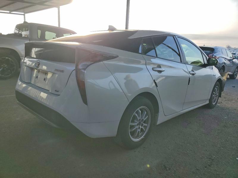 Photo 3 from auction – 2016 TOYOTA PRIUS with VIN JTDKARFU5G3504010