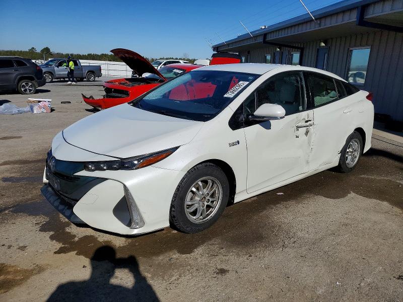 TOYOTA PRIUS PRIM 2018 with VIN JTDKARFPXJ3081748 - Photo from auction