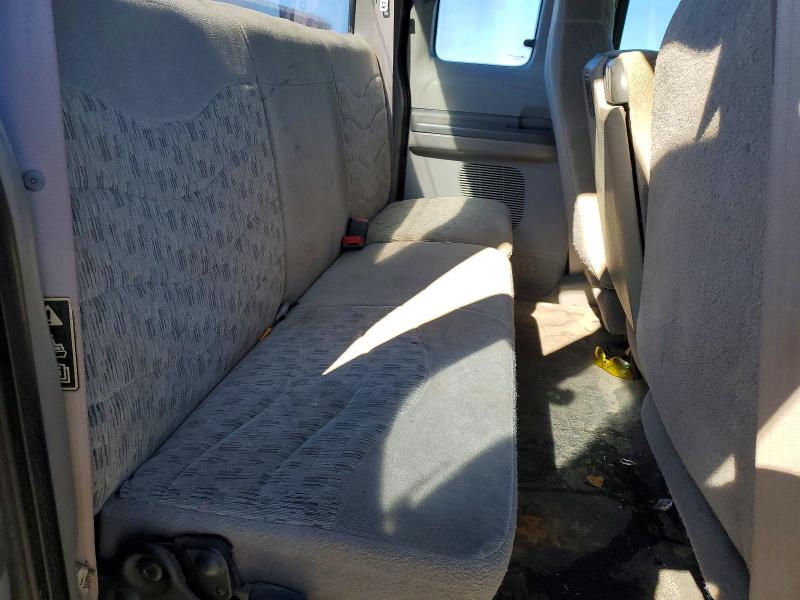 Photo 10 from auction – 2000 FORD F250 with VIN 1FTNX21F8YED71616