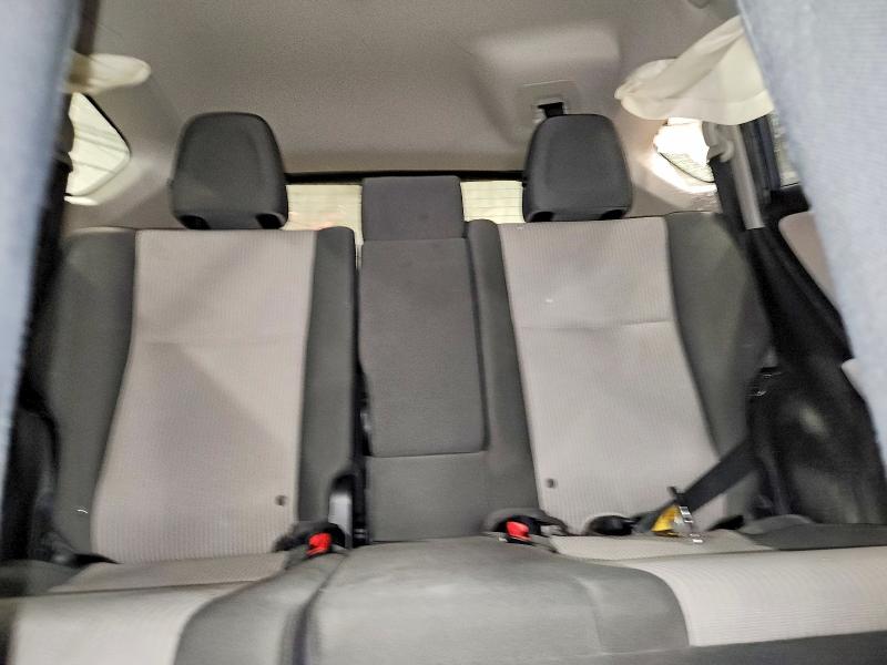 Photo 10 from auction – 2014 TOYOTA RAV4 LE with VIN JTMBFREV3ED064498