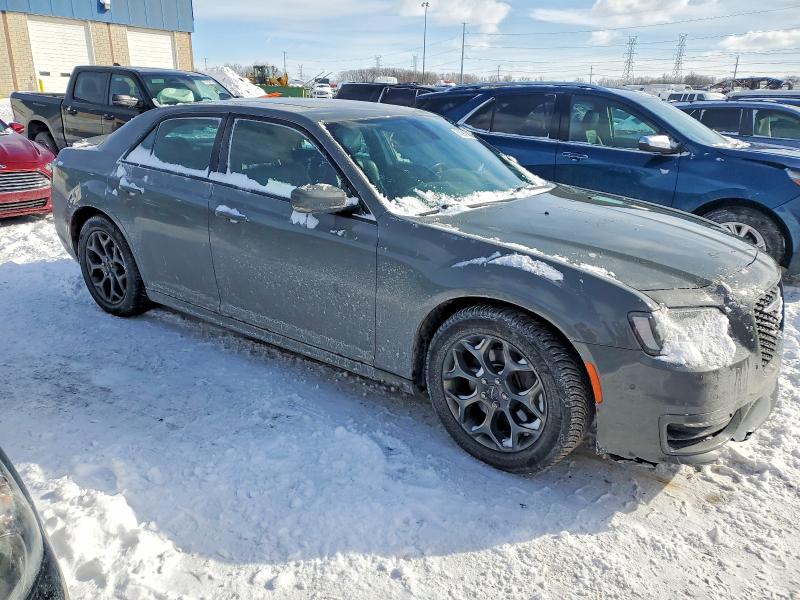 Photo 4 from auction – 2017 CHRYSLER 300 S with VIN 2C3CCAGG4HH653813