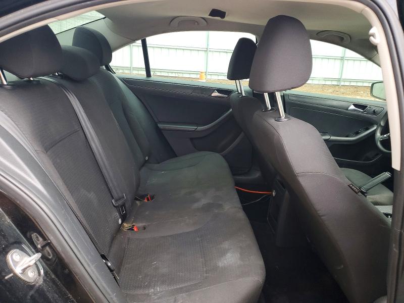Photo 10 from auction – 2015 VOLKSWAGEN JETTA with VIN 3VW2K7AJ1FM314116