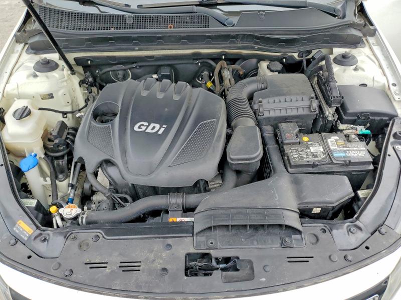 Photo 11 from auction – 2015 KIA OPTIMA LX with VIN KNAGM4A74F5662002