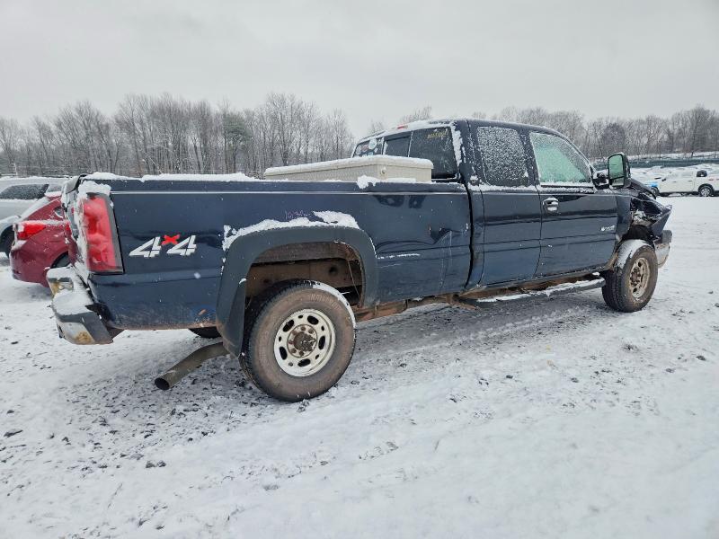 Photo 3 from auction – 2006 CHEVROLET SILVERADO with VIN 1GCHK39U26E210101