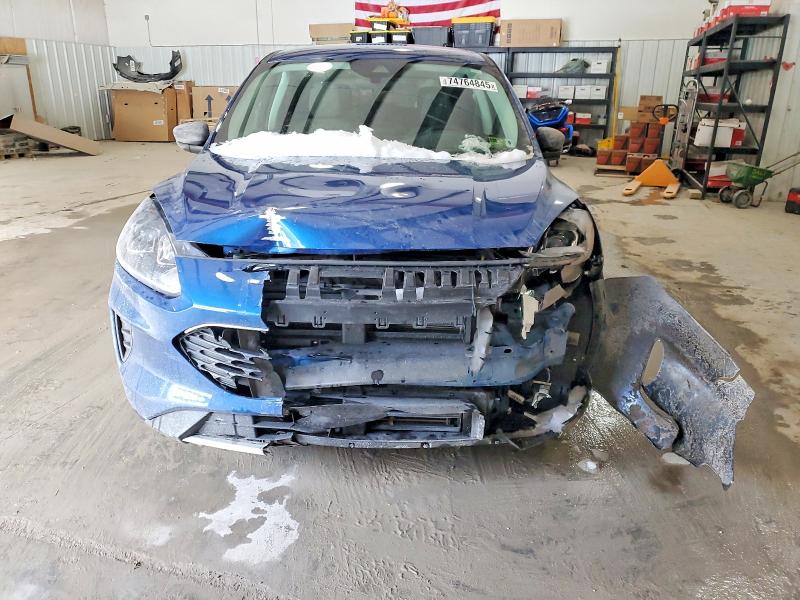 Photo 5 from auction – 2022 FORD ESCAPE with VIN 1FMCU9G66NUB38234