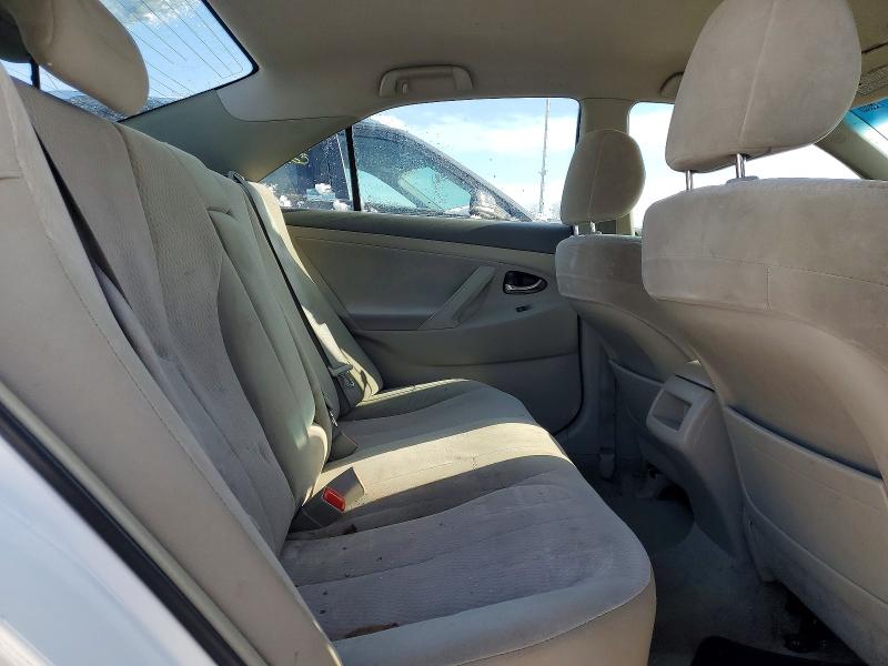 Photo 10 from auction – 2010 TOYOTA CAMRY with VIN 4T4BF3EK9AR002439