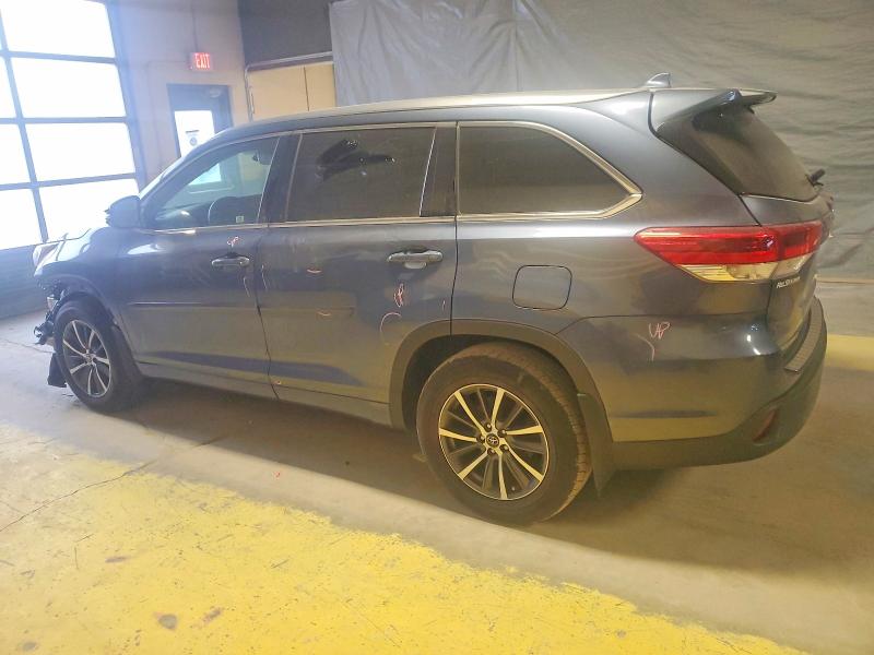صورة رقم 2 من المزاد - 2018 TOYOTA HIGHLANDER مع VIN 5TDJZRFH3JS497359