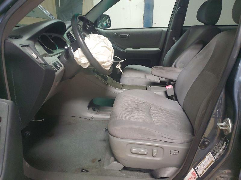 Photo 7 from auction – 2004 TOYOTA HIGHLANDER with VIN JTEEP21A140020831