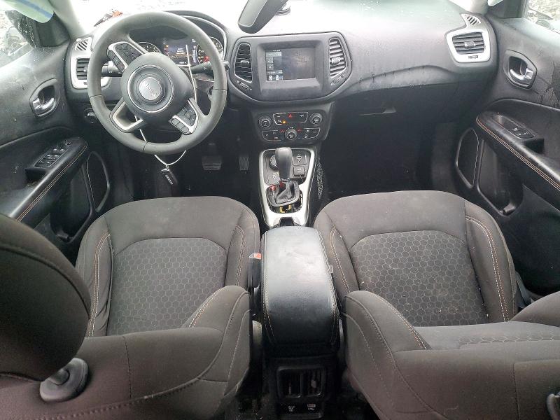 Photo 8 from auction – 2019 JEEP COMPASS with VIN 3C4NJDAB7KT639959