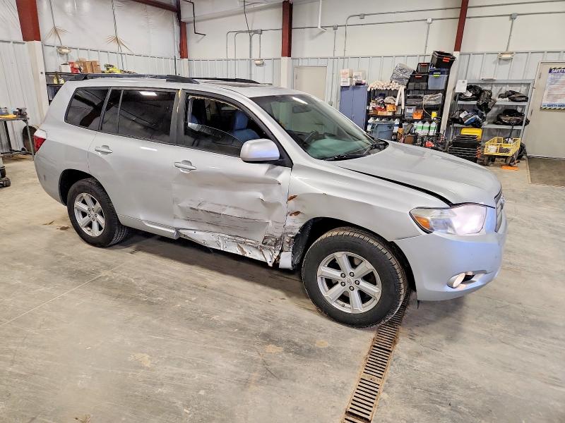 Photo 4 from auction – 2010 TOYOTA HIGHLANDER with VIN 5TDJK3EH5AS010780