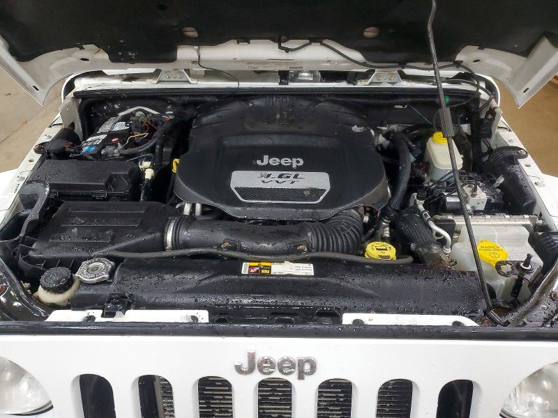 Photo 12 from auction – 2012 JEEP WRANGLER U with VIN 1C4BJWEG0CL183580