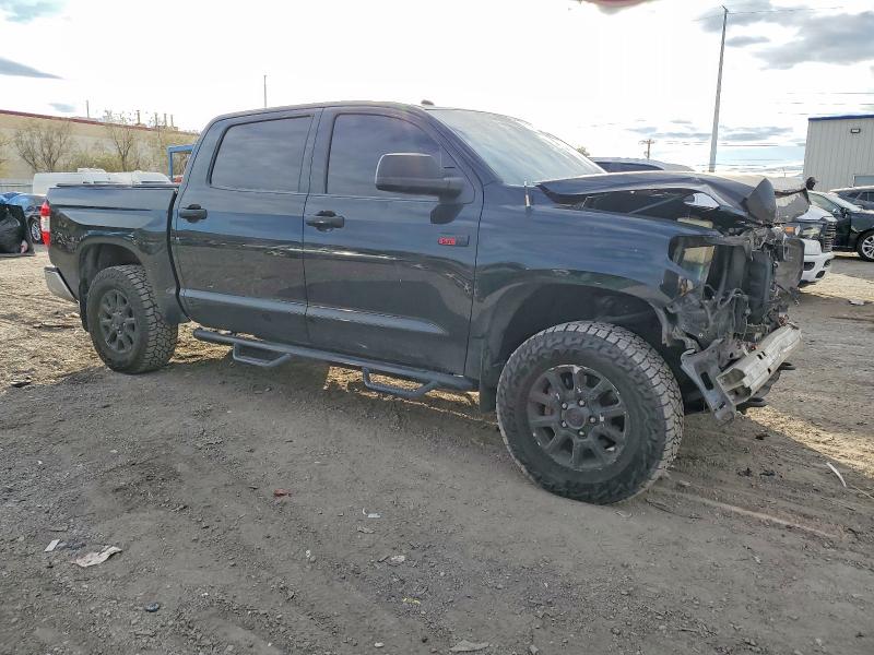 Photo 4 from auction – 2017 TOYOTA TUNDRA CRE with VIN 5TFDW5F13HX650845