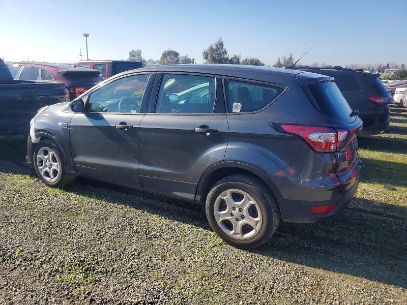 Photo 2 from auction – 2017 FORD ESCAPE S with VIN 1FMCU0F70HUE09024