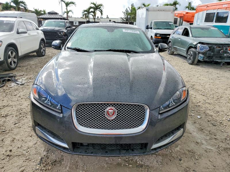 Photo 5 from auction – 2015 JAGUAR XF with VIN SAJXJ0EF5F8U49341